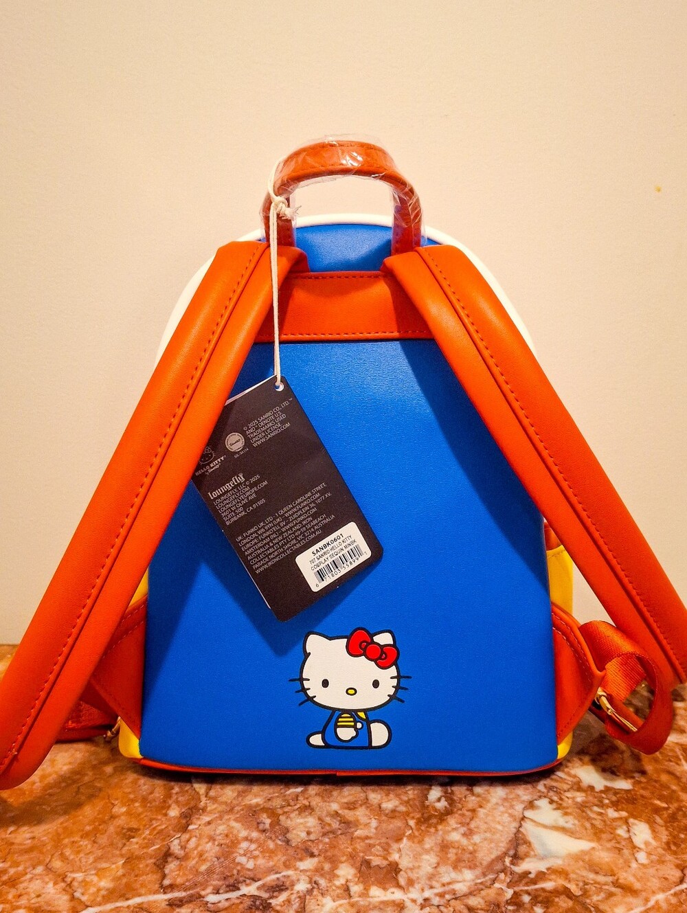 Loungefly Hello Kitty NWT - Picture 3 of 5